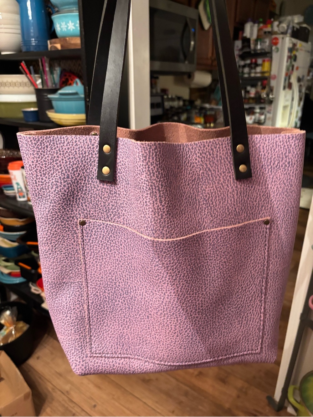 Portland Leather goods lilac, medium leather Tote Bag with Black Straps